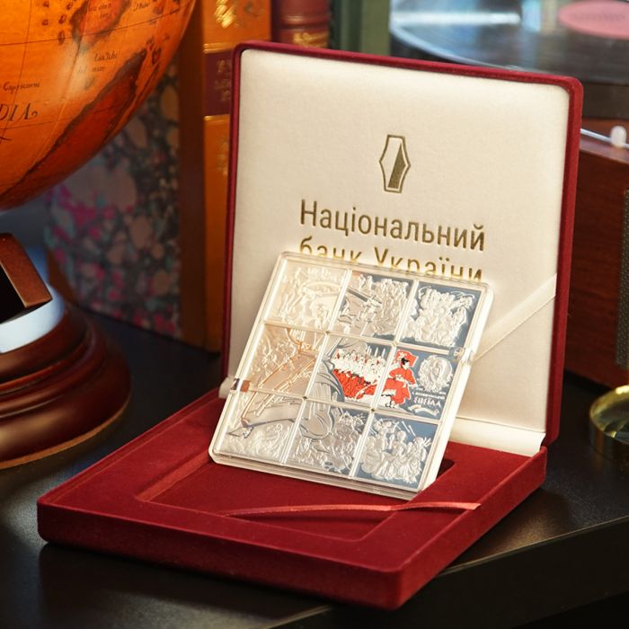 Набір срібних монет "Енеїда" 90 грн. (9 шт.) у подарунковому футлярі