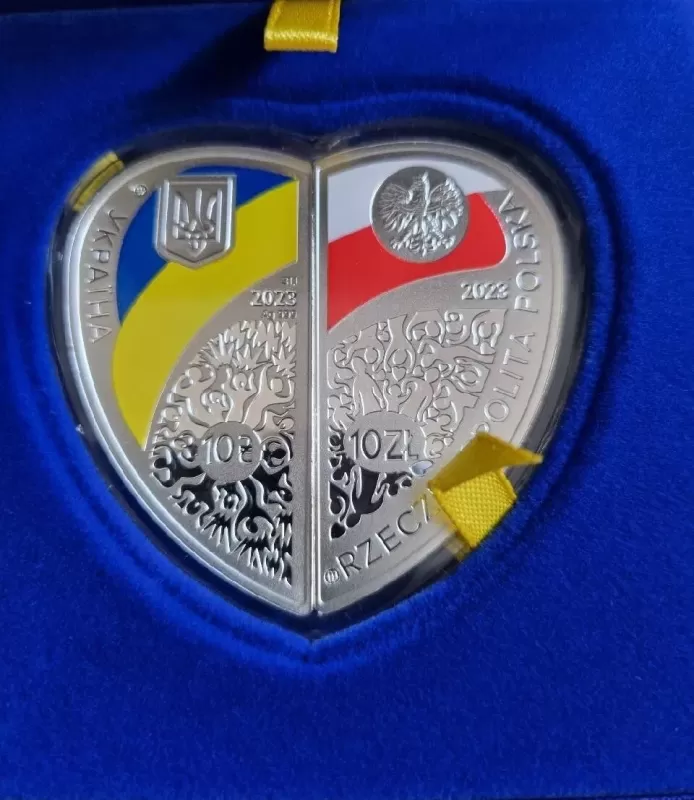 Срібна монета Дружба та братство найбільше багатство (набір із двох половинок) 10 гривень та 10 злотих